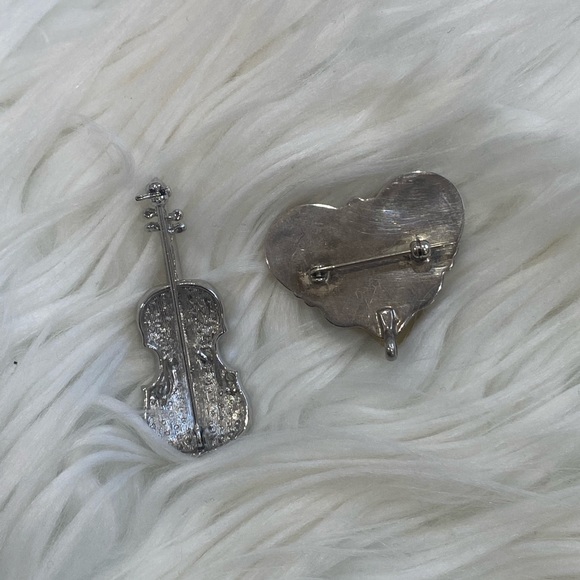 Brooch - Picture 2 of 3